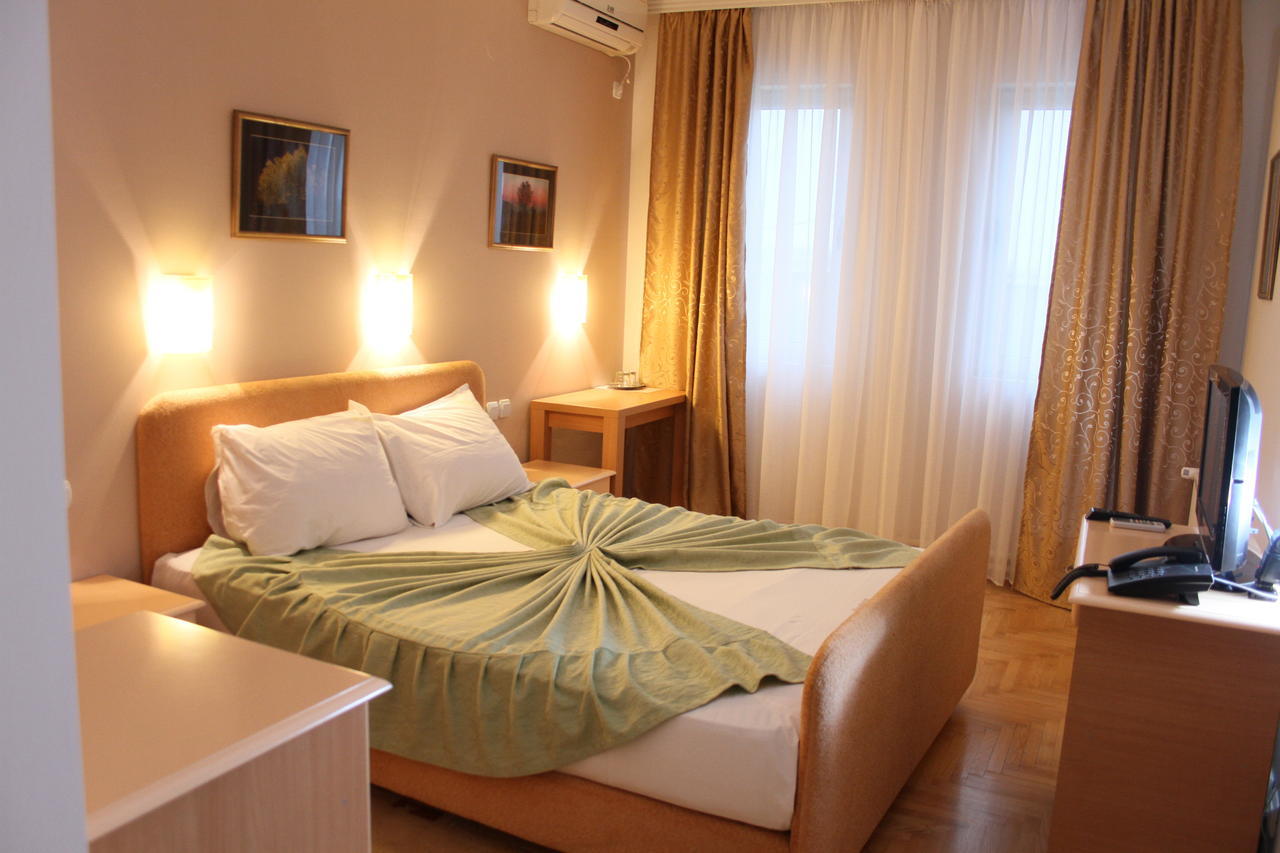 Hotel Dragovic Smederevo Rom bilde